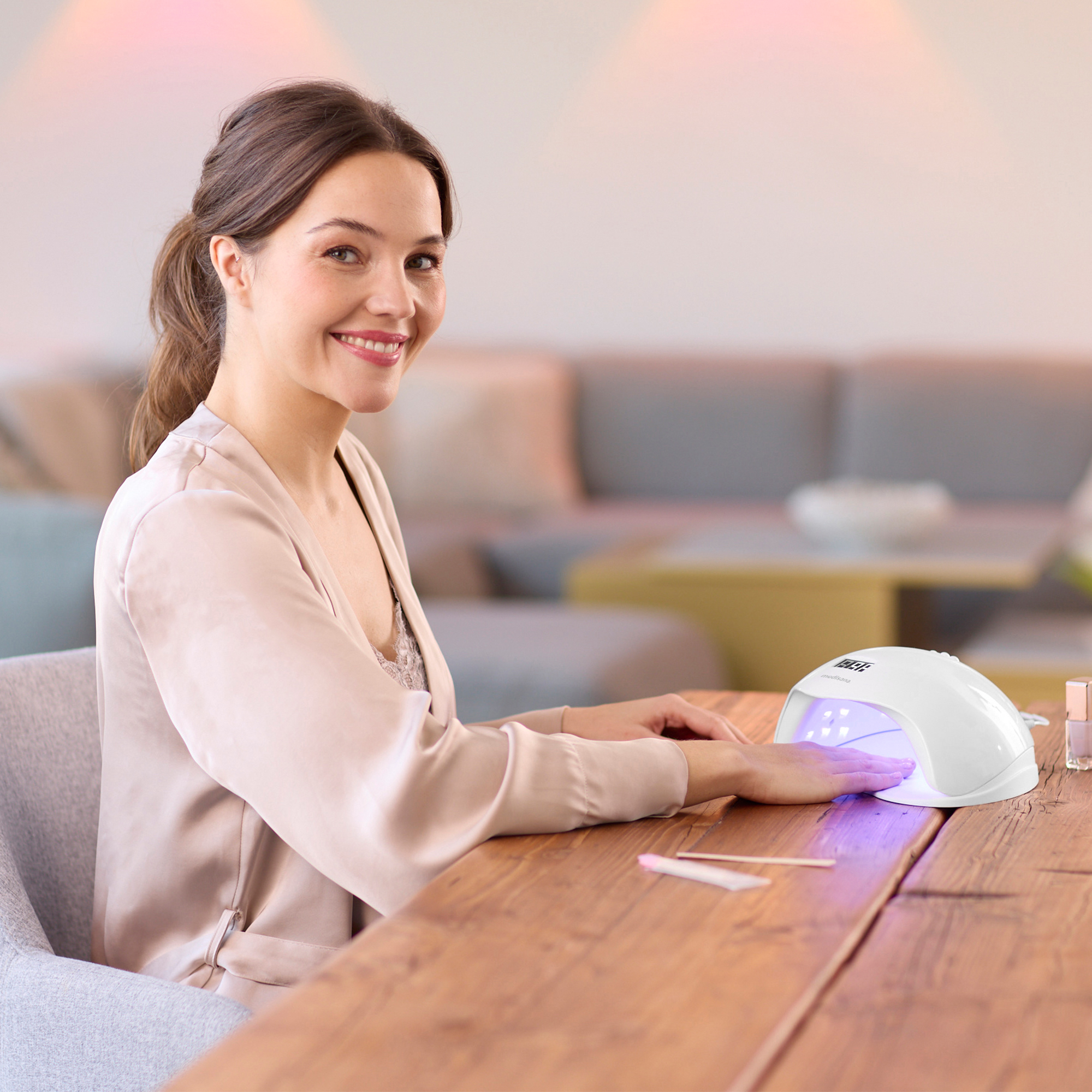 90dc1664c6d3286fc6146e371c432294 ND 880 | Nail dryer