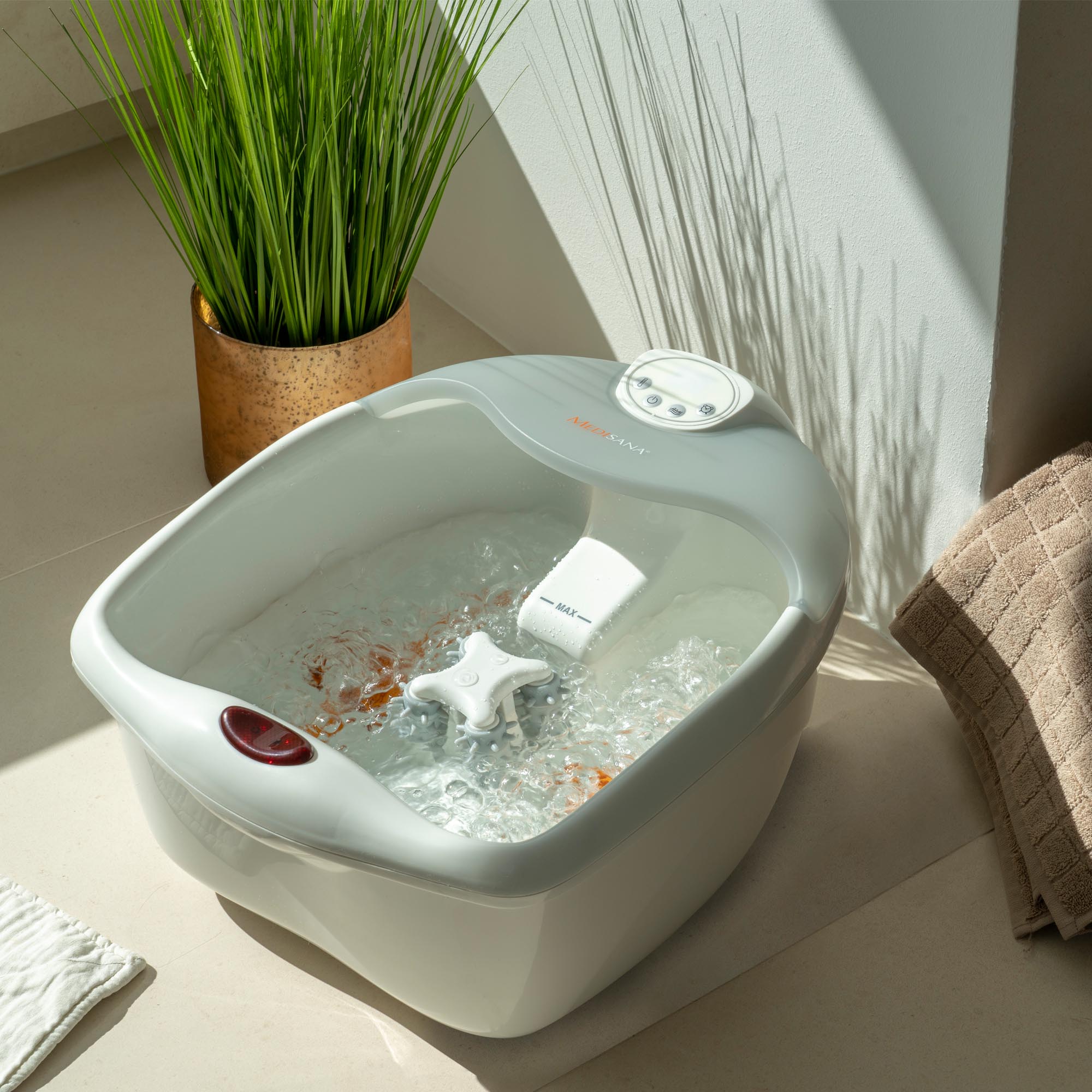 2a4285c85b940a7d7b5b3d703285420d FS 885 | Foot spa