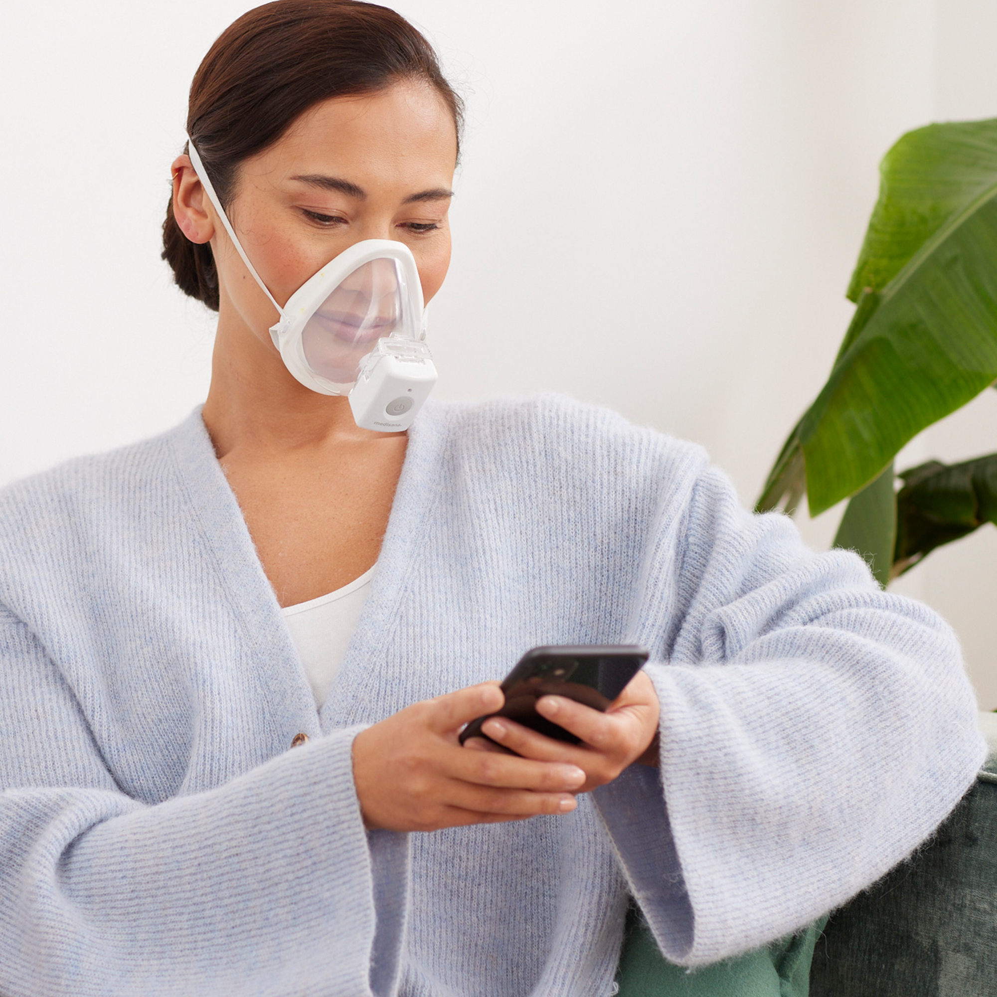 IN 700 | Inhaler