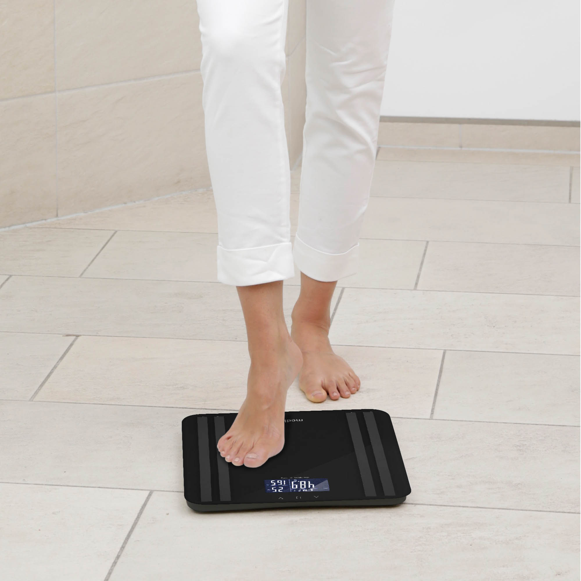 medisana BS 465 báscula de baño con análisis corporal y medición de grasa, agua, masa muscular y el peso oseo